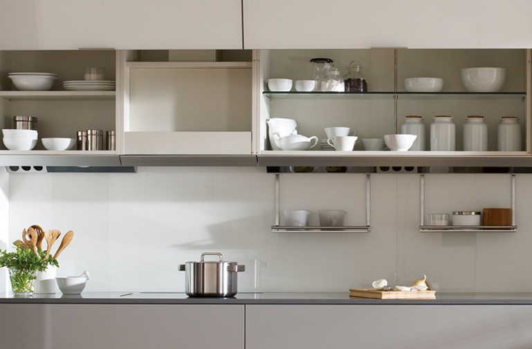 Cocinas Modernas: solución para los muebles altos de cocinas